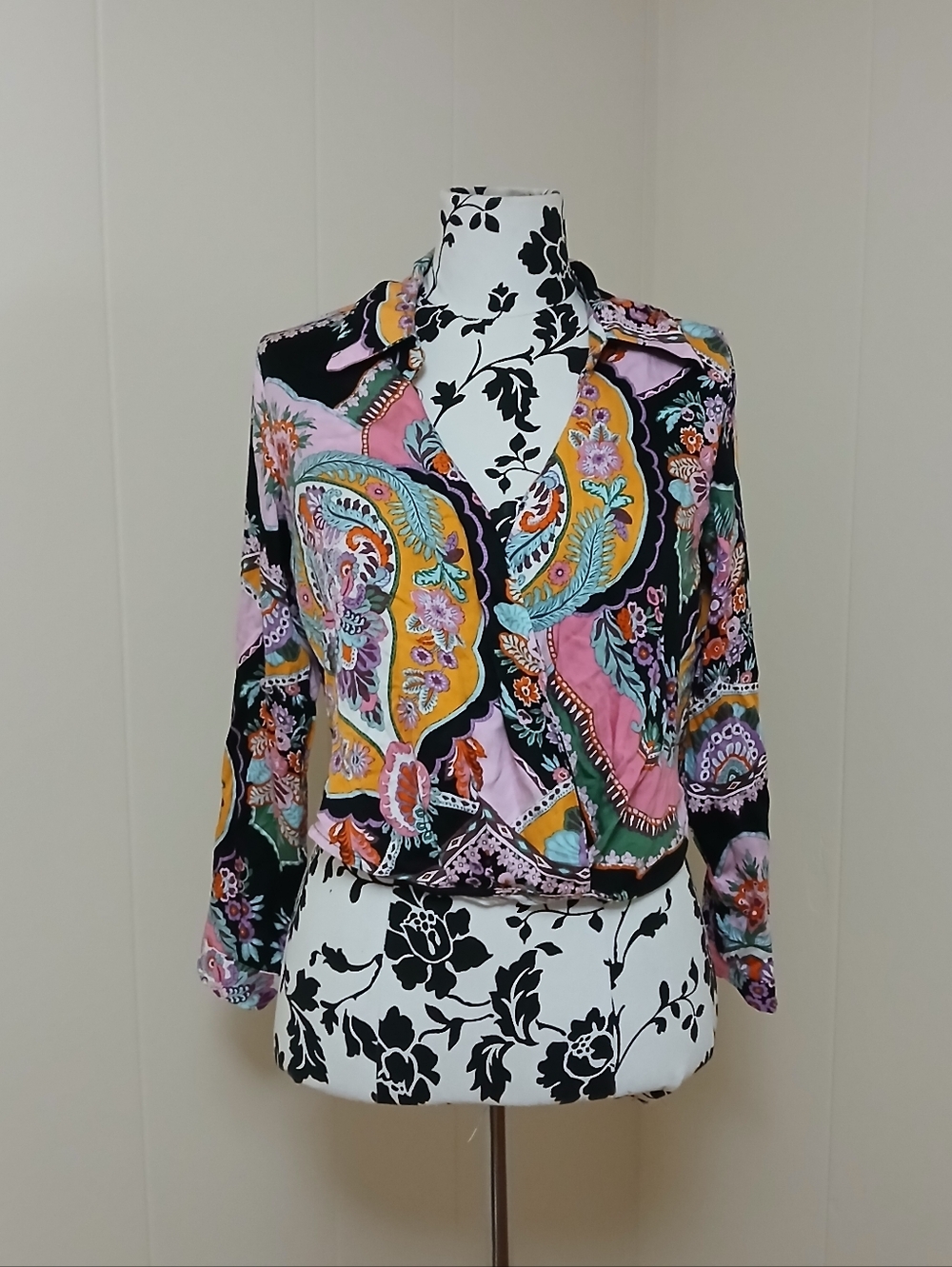 Women’s Paisley V-Neck Blouse in Pink and Black